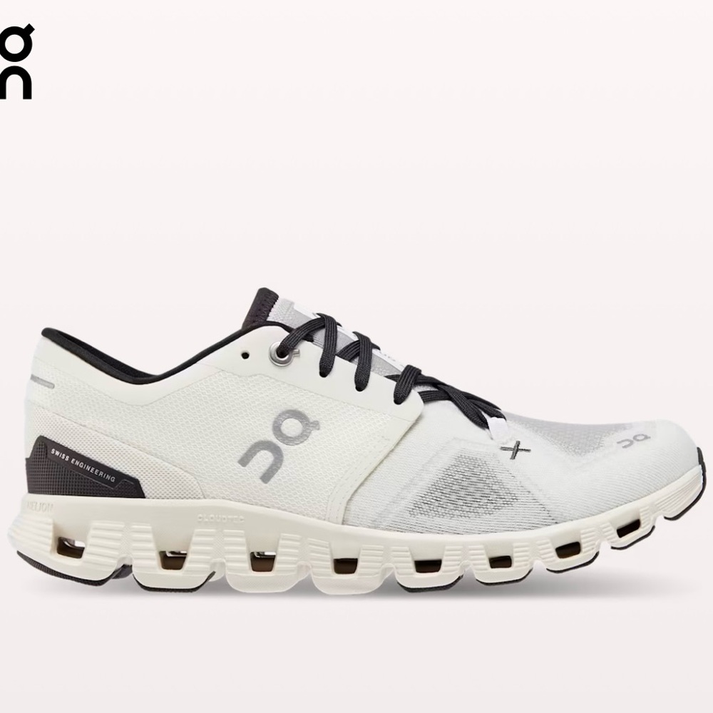 ON CLOUD | X3 Woman shoes
